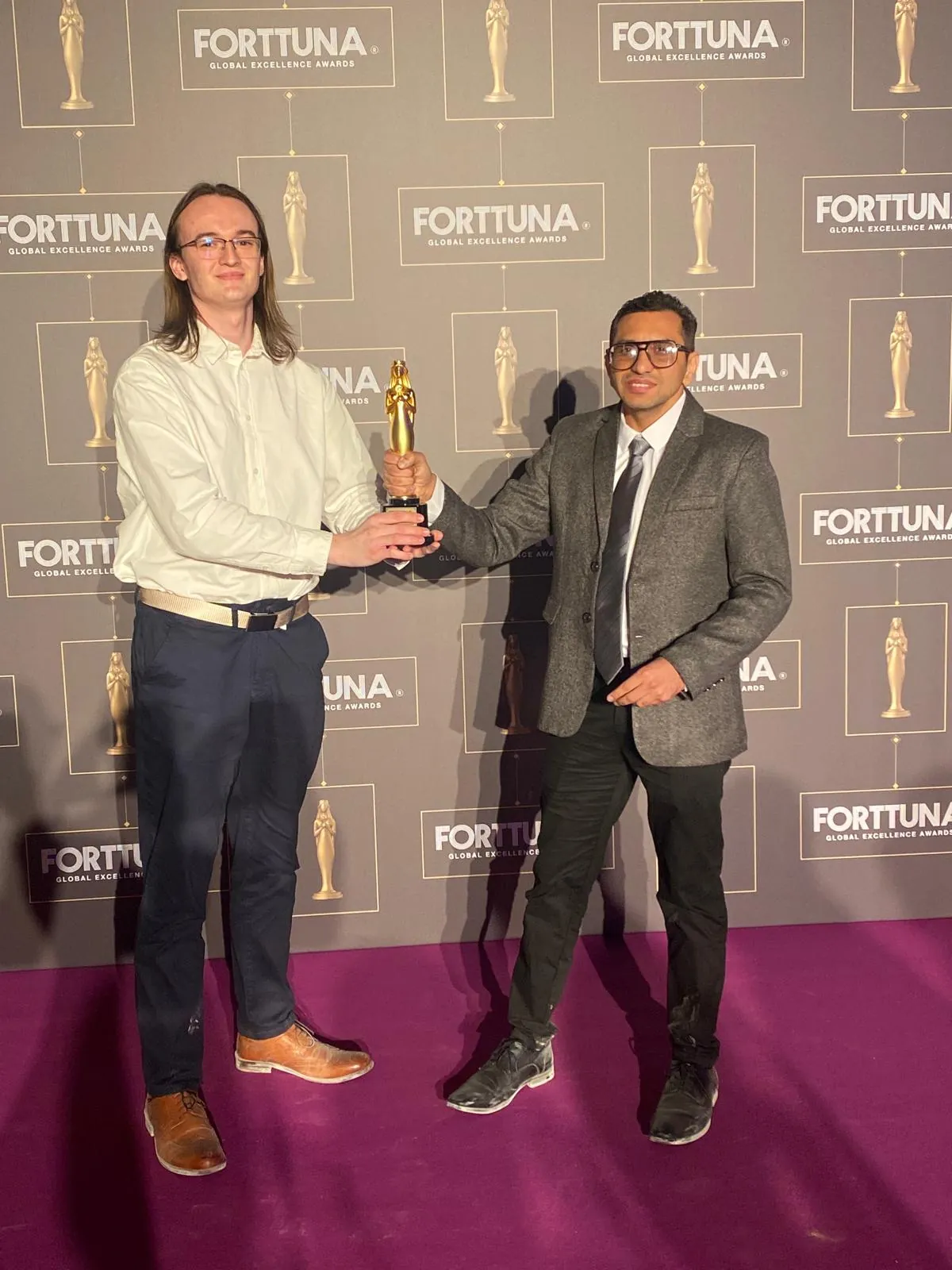 Pradeep Dahiya receiving the Next-Gen Innovator of the Year award at the Forttuna Global Excellence Awards 2025